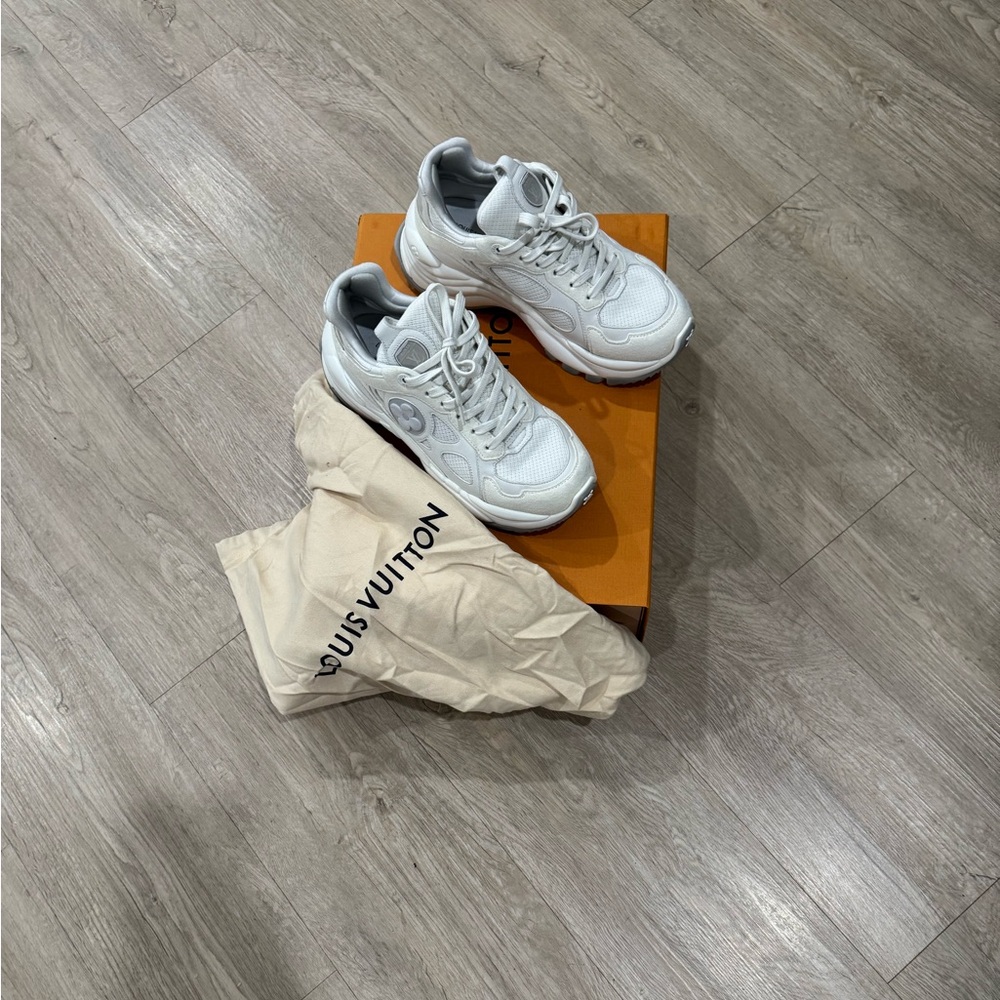 Louis Vuitton White Sneakers with Breathable Mesh and Cushioned Midsole